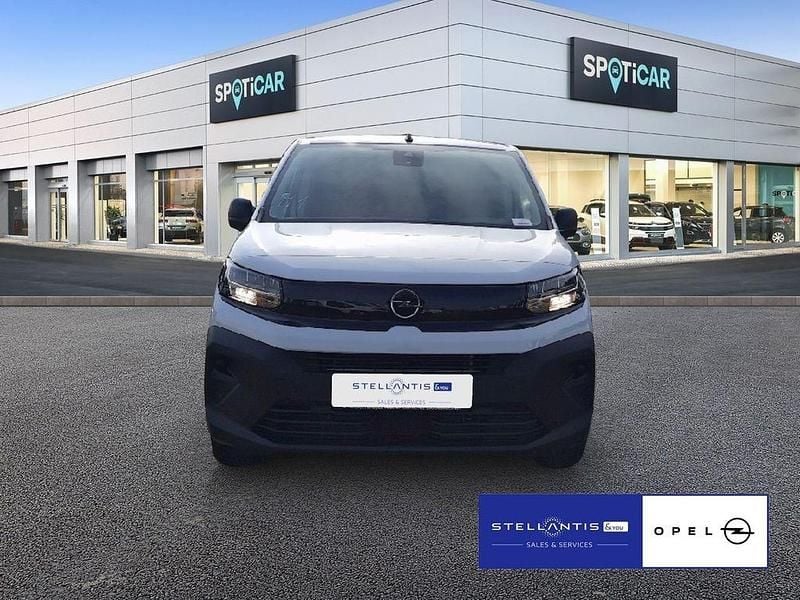 Nowe Opel Combo Basis 131 KM (96 kW) 2026 Biały Minivan