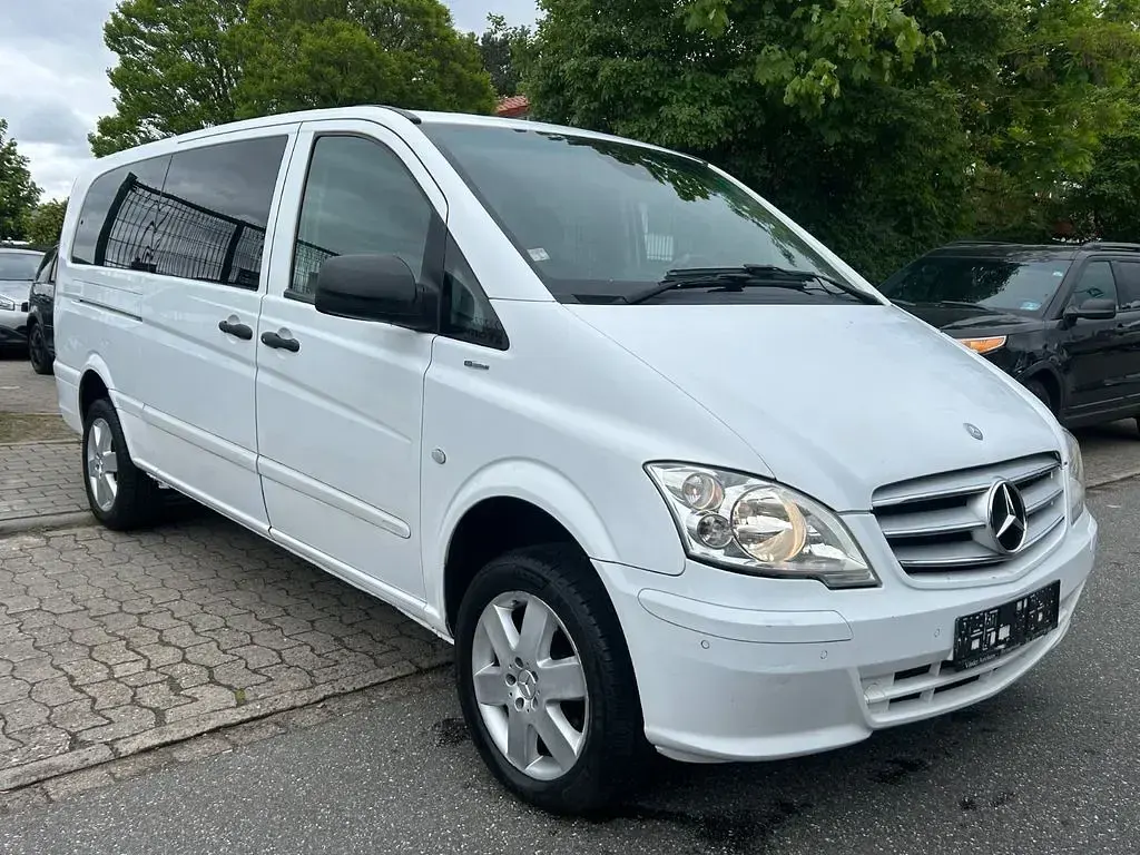Gebraucht Mercedes Vito 163 PS (119 kW) 2014 Weiß Van