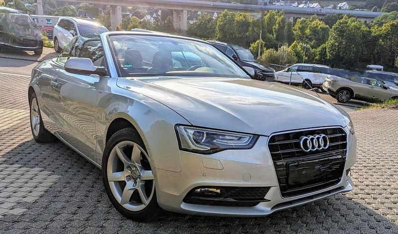 Silber Gebraucht 2013 Audi A5 Cabriolet Ambiente Cabrio | 13.999 € (Fairer Preis) - Bild 1/4