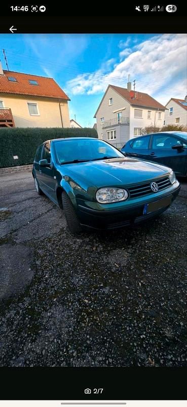 Grün Gebraucht 2000 VW Golf IV Kleinwagen | 1.000 € (Fairer Preis) - Bild 1/4