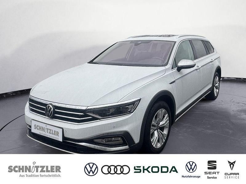 Weiß Gebraucht 2023 VW Passat Alltrack Kombi | 29.650 € (Guter Preis) - Bild 1/4