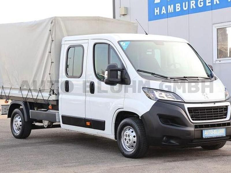 Gebraucht Peugeot Boxer 140 PS (102 kW) 2020 Schneeweiß Van