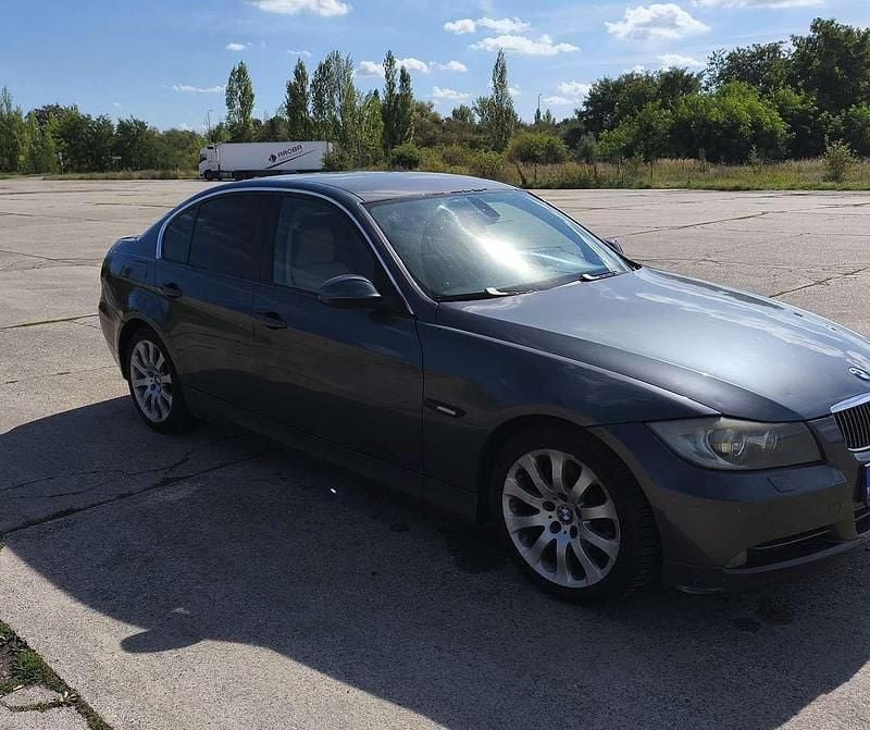 Gebraucht BMW 330 231 PS (169 kW) 2007 Limousine