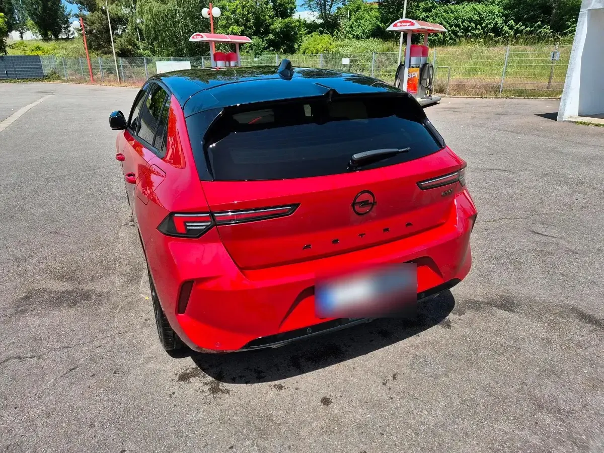 Gebraucht Opel Astra 181 PS (133 kW) 2022 Rot Kleinwagen