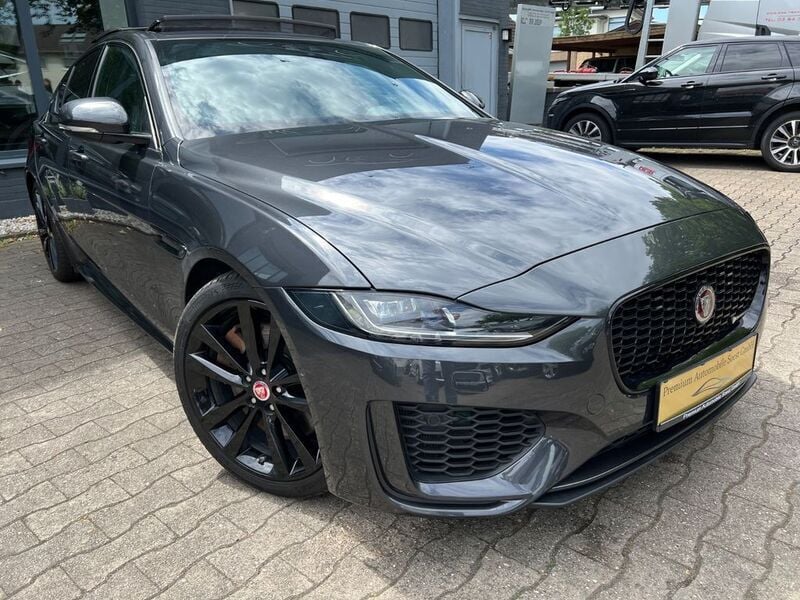Gebraucht Jaguar XE R-Dynamic 250 PS (183 kW) 2020 Grau Limousine