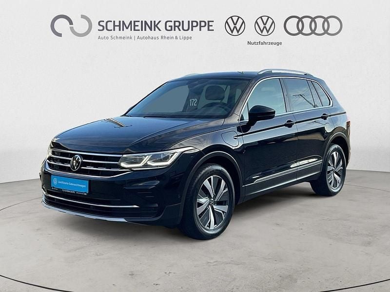 Schwarz Gebraucht 2022 VW Tiguan Elegance SUV | 21.879 € (Guter Preis) - Bild 1/4