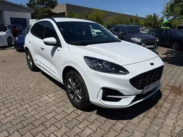 Gebraucht Ford Kuga ST-Line X 152 PS (111 kW) 2023 Andere SUV