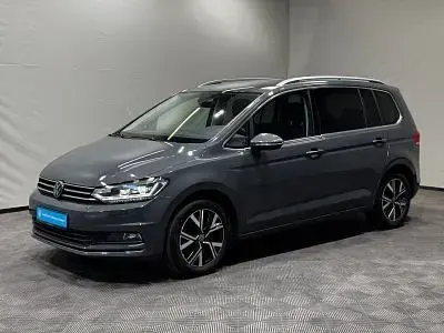 Gebraucht VW Touran Highline 150 PS (110 kW) 2023 Grau Van / Kleinbus