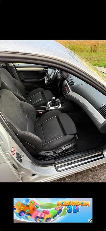 Gebraucht BMW 330 231 PS (169 kW) 2003 Silber Limousine