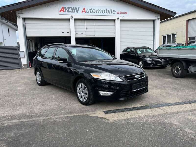 Schwarz Gebraucht 2011 Ford Mondeo Kombi | 4.450 € (Fairer Preis) - Bild 1/4