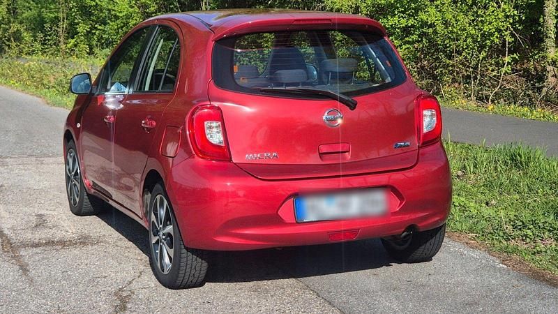 Rot Gebraucht 2015 Nissan Micra Kleinwagen | 3.999 € (Guter Preis) - Bild 1/4