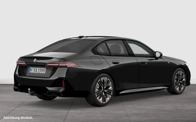 Gebraucht BMW 520 Comfort Edition 208 PS (152 kW) 2025 Schwarz Limousine
