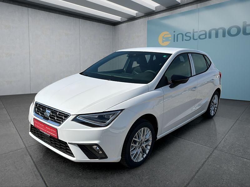 Weiß Gebraucht 2025 Seat Ibiza FR Kleinwagen | 22.699 € (Etwas zu teuer) - Bild 1/4