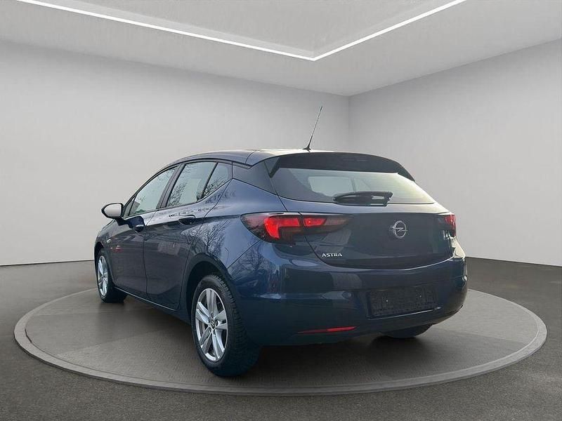 Gebraucht Opel Astra 131 PS (96 kW) 2021 Blau Limousine