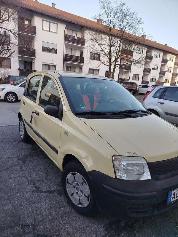 Gebraucht Fiat Panda 45 PS (33 kW) 2017 Gelb Kleinwagen
