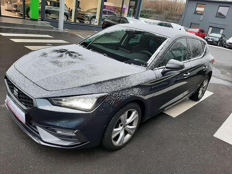 Gebraucht Seat Leon FR 110 PS (80 kW) 2022 Grey (metallic) Kleinwagen