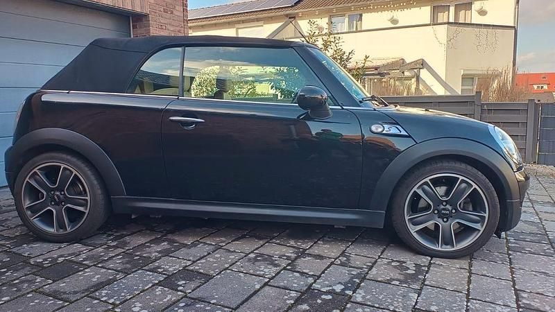 Gebraucht Mini Cooper S Cabriolet 184 PS (135 kW) 2010 Schwarz Cabrio