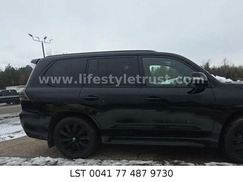 Gebraucht Lexus LX570 Luxury Line 383 PS (281 kW) 2020 Schwarz SUV