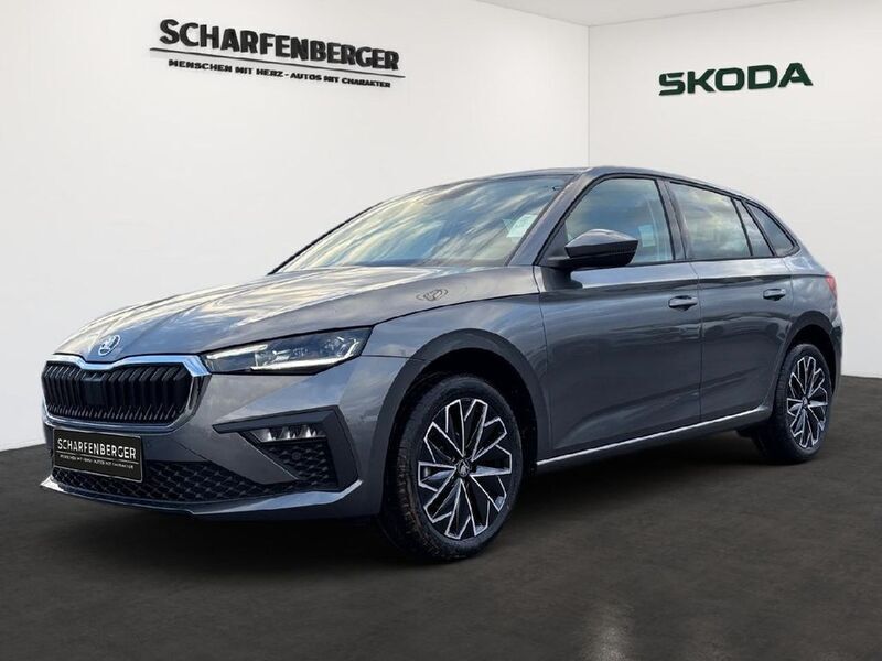 Graphitegrau metallic Neu 2024 Skoda Scala Tour Kleinwagen | 29.839 € (Teuer) - Bild 1/4