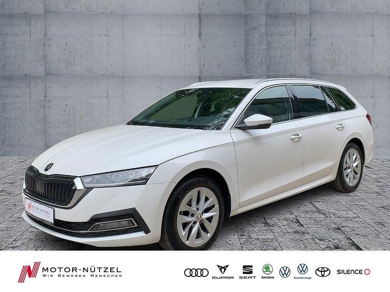 Weiß Gebraucht 2022 Skoda Octavia Style Kombi | 17.250 € (Guter Preis) - Bild 1/4
