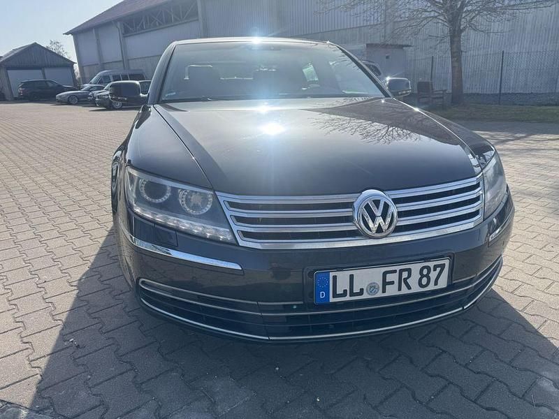Gebraucht VW Phaeton 245 PS (180 kW) 2014 Grau Limousine