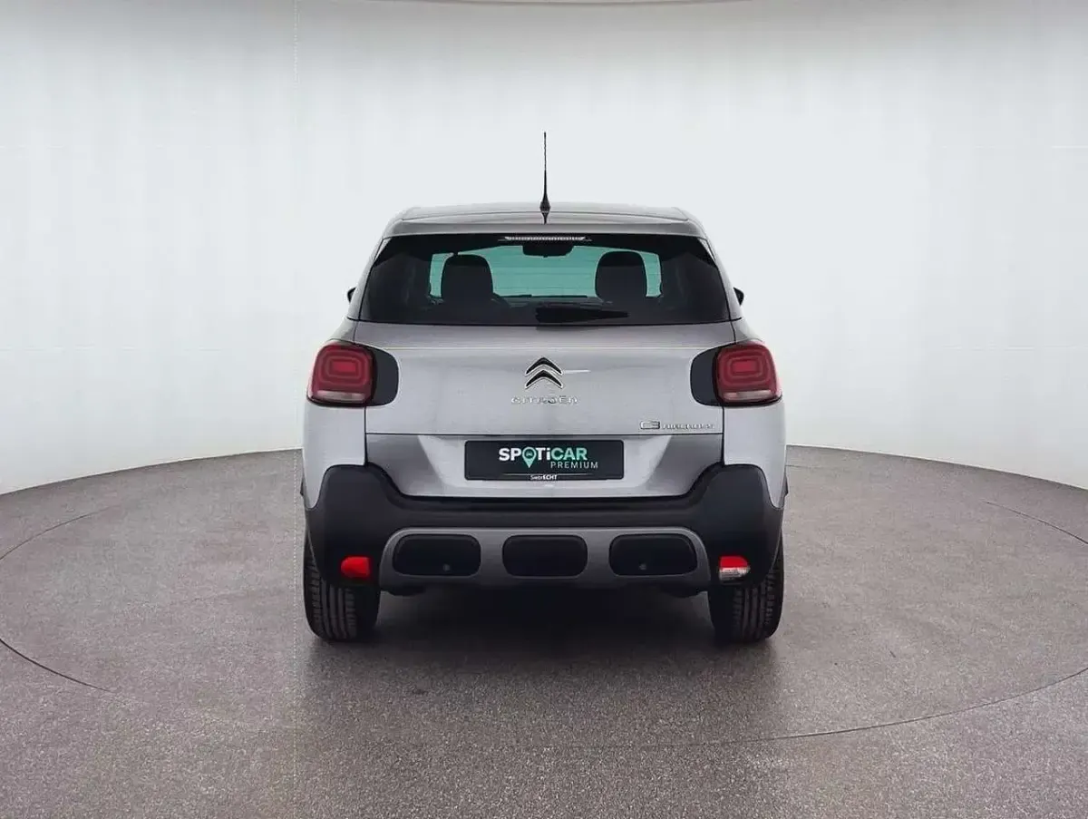 Gebraucht Citroën C3 Aircross 110 PS (80 kW) 2024 Silber (metallic) SUV