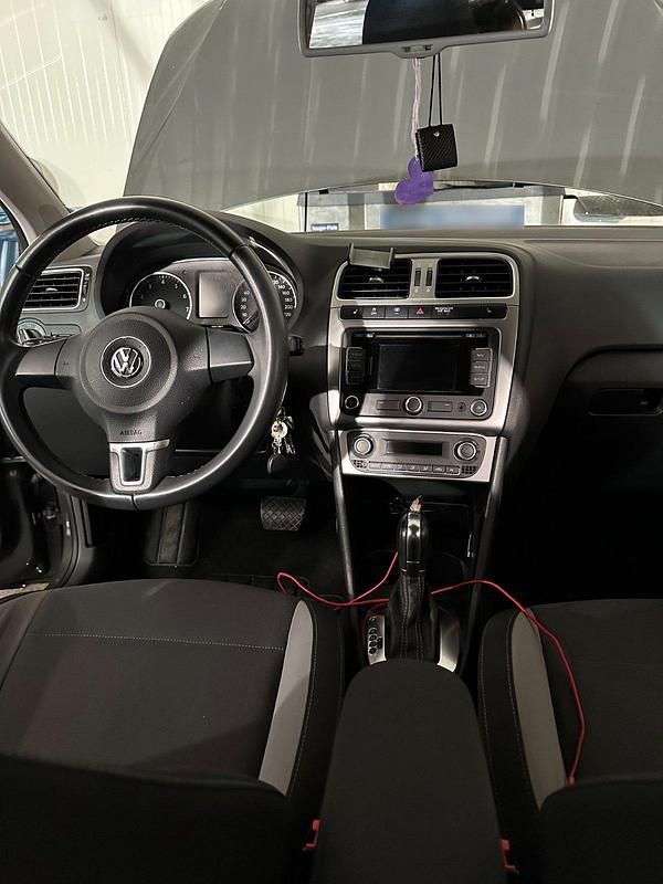 Gebraucht VW Polo Life 105 PS (77 kW) 2013 Grau Kleinwagen