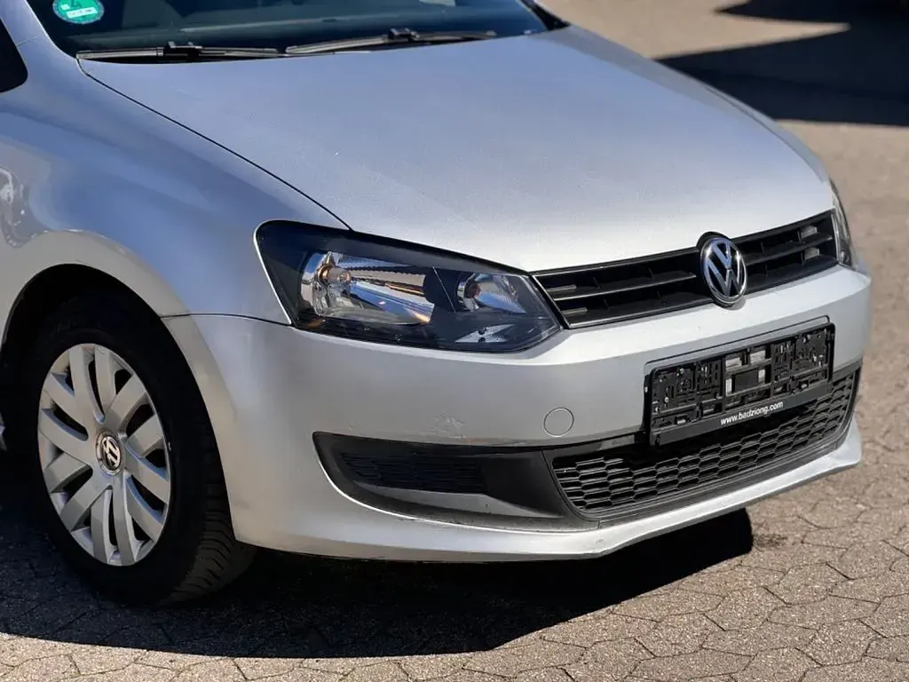 Gebraucht VW Polo 69 PS (50 kW) 2011 Silber Kleinwagen