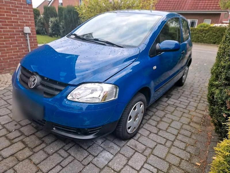 Usata VW Fox 80 CV (58 kW) 2006 Blu Utilitaria