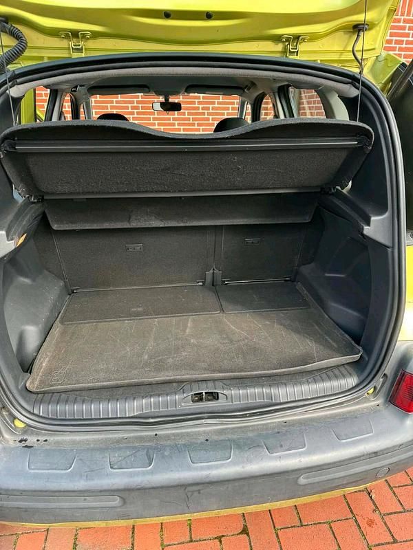 Gebraucht Citroën C3 95 PS (69 kW) 2009 Grün Van / Kleinbus