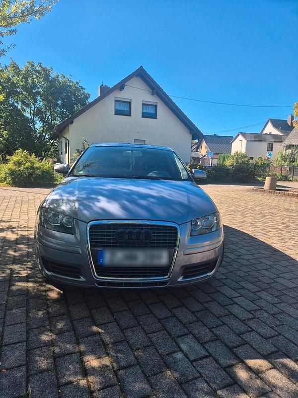 Andere farben Gebraucht 2009 Audi A3 Limousine | 3.900 € (Guter Preis) - Bild 1/4