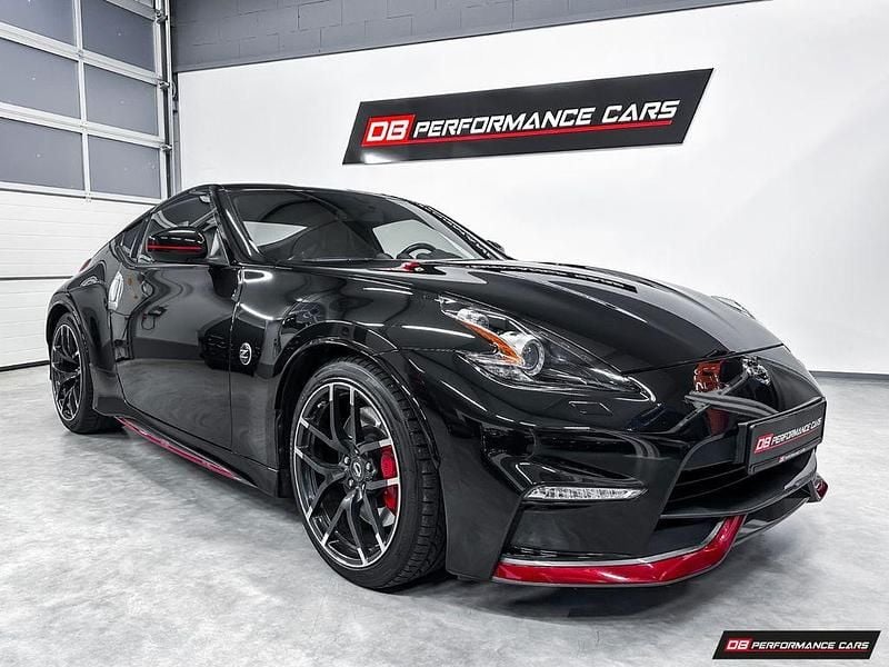 Schwarz Gebraucht 2017 Nissan 370Z Nismo Nismo Coupé | 42.990 € - Bild 1/4