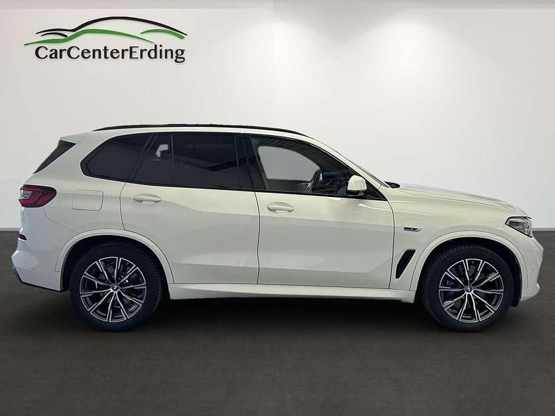 Gebraucht BMW X5 M Sport 398 PS (292 kW) 2023 Alpinweiss iii SUV