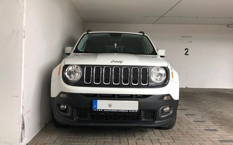 Weiß Gebraucht 2018 Jeep Renegade Longitude SUV | 18.900 € (Teuer) - Bild 1/4
