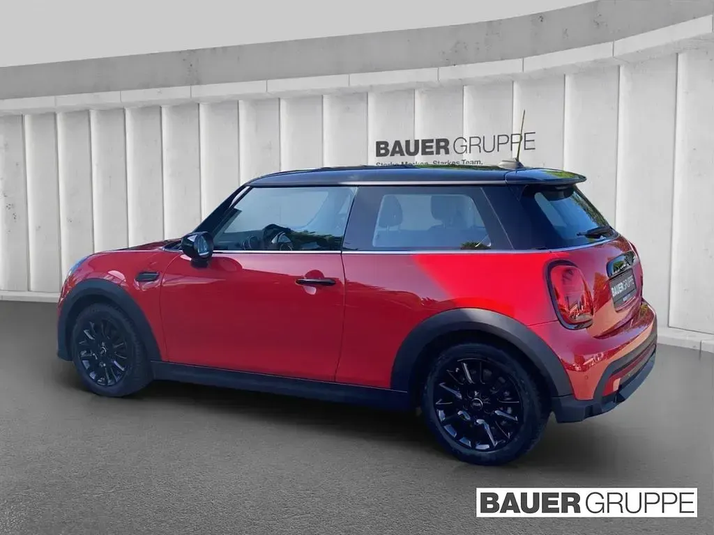 Gebraucht Mini Cooper 136 PS (100 kW) 2023 Rot Kleinwagen