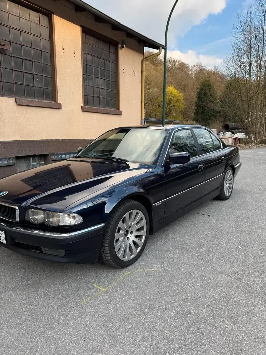 Gebraucht BMW 728 193 PS (141 kW) 1999 Blau Limousine