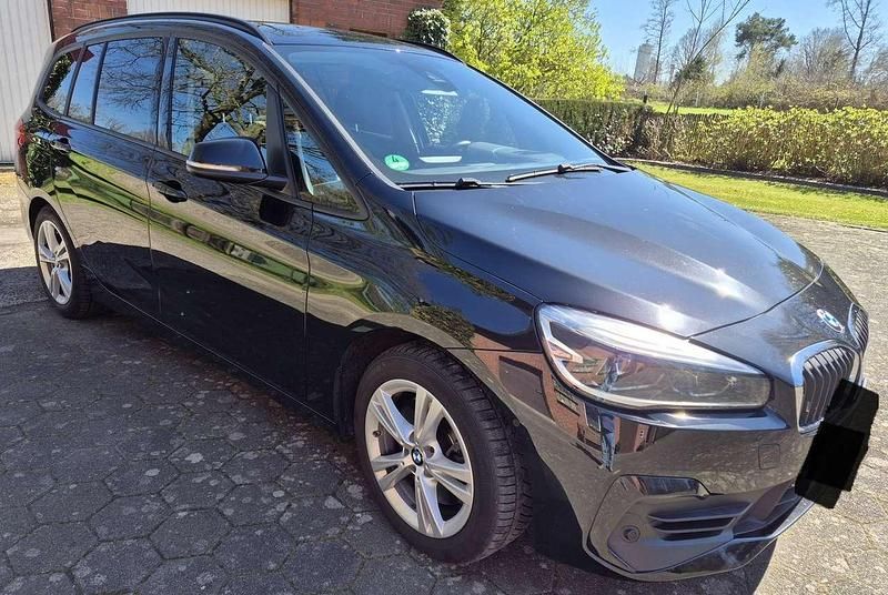 Gebraucht BMW 218 Advantage 150 PS (110 kW) 2020 Schwarz Van / Kleinbus