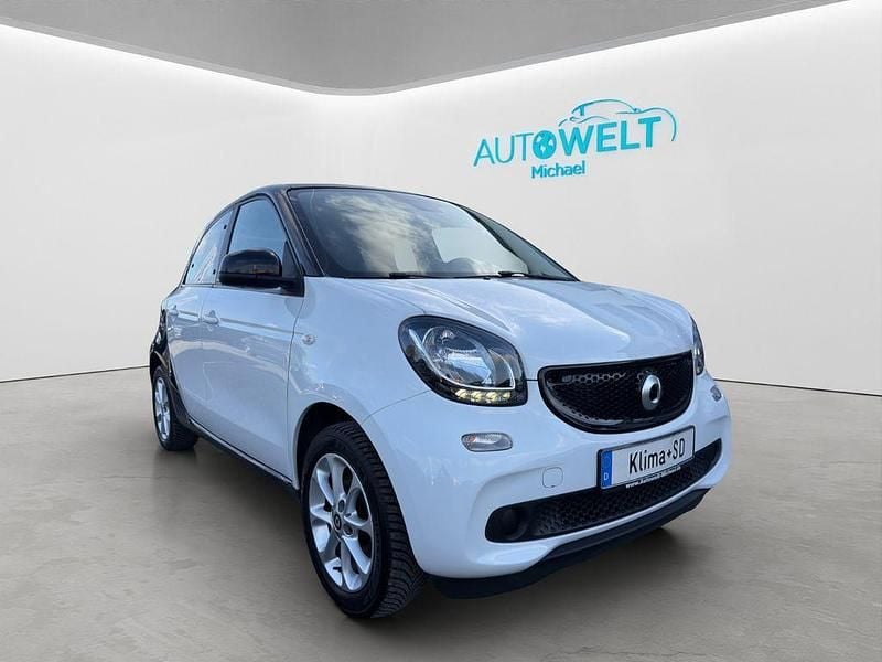 Second-hand Smart ForFour 71 CP (52 kW) 2016 Alb Hatchback