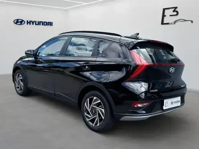 Gebraucht Hyundai Bayon Trend 90 PS (66 kW) 2026 Phantom black / met SUV