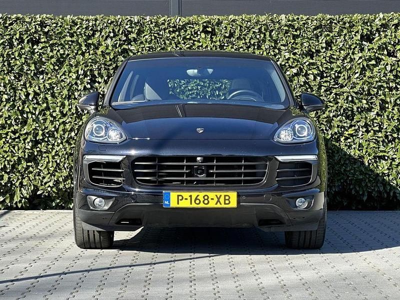 Gebraucht Porsche Cayenne Platinum Edition 416 PS (305 kW) 2017 Schwarz SUV