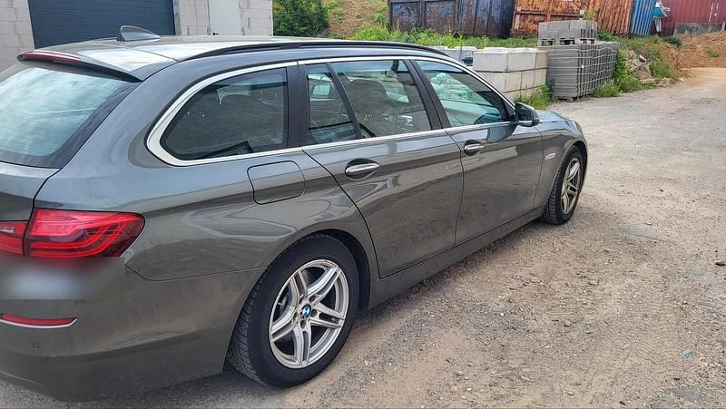 Gebraucht BMW 520 190 PS (139 kW) 2014 Beige Kombi