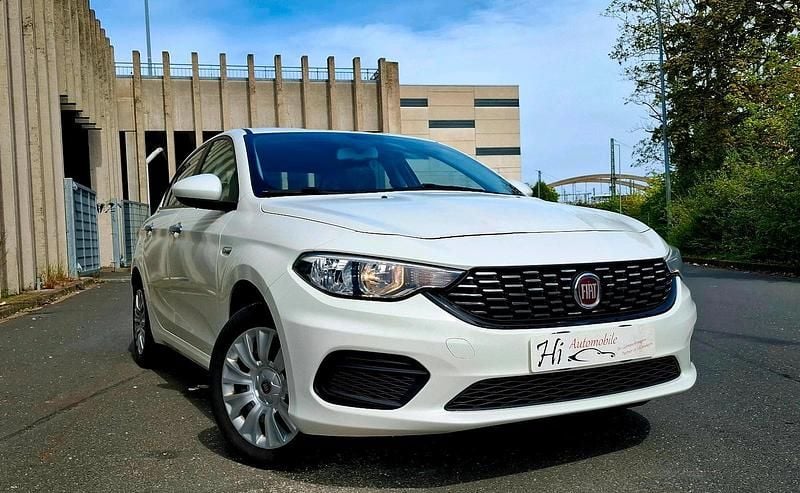Second-hand Fiat Tipo 95 CP (69 kW) 2017 Alb Berlinǎ