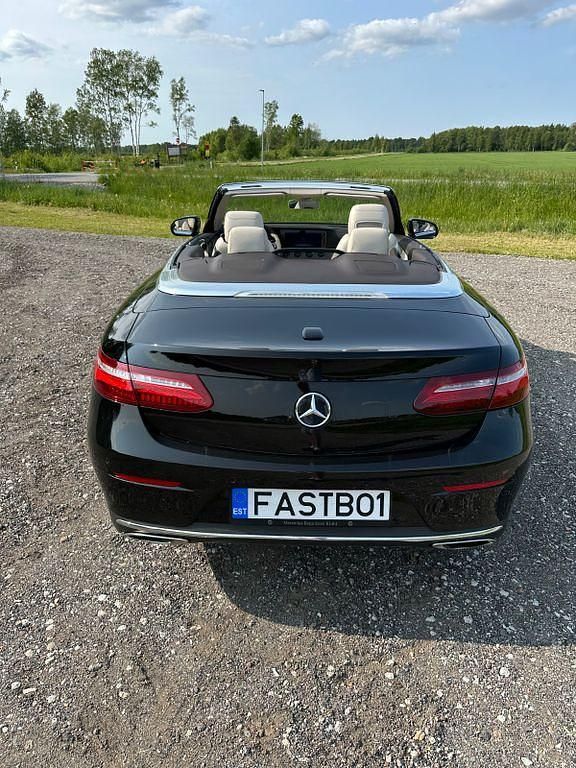 Gebraucht Mercedes E400 374 PS (275 kW) 2017 Schwarz Cabrio