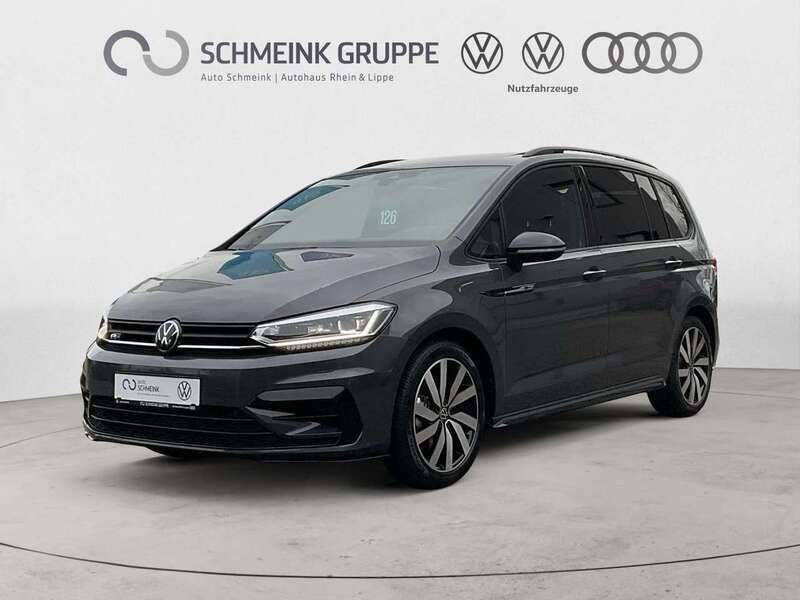 Delfingrau metallic Gebraucht 2025 VW Touran Highline Van / Kleinbus | 45.880 € - Bild 1/4