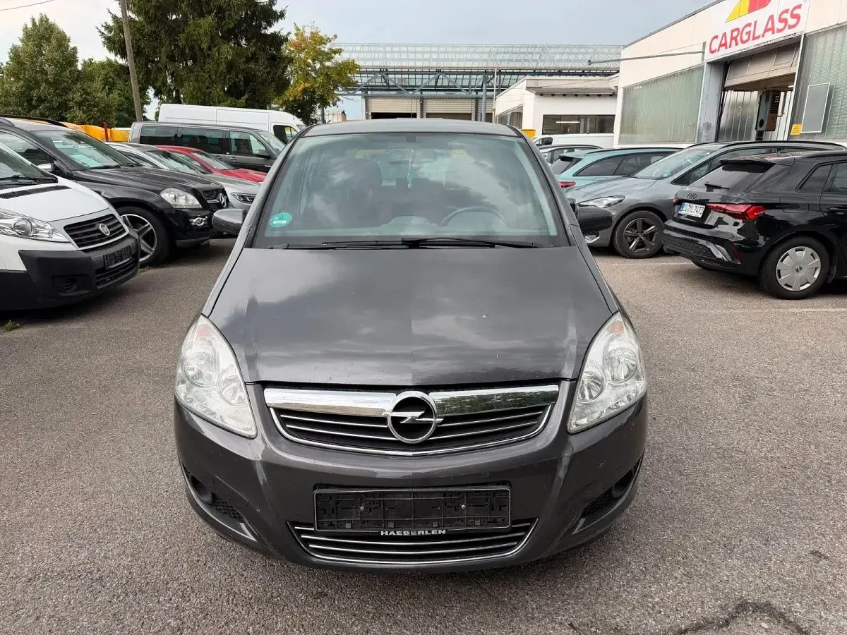 Gebraucht Opel Zafira Edition 140 PS (102 kW) 2009 Grau Van / Kleinbus