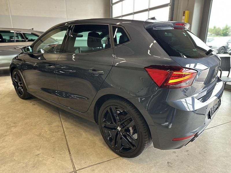 Gebraucht Seat Ibiza FR 116 PS (85 kW) 2025 Grau Limousine