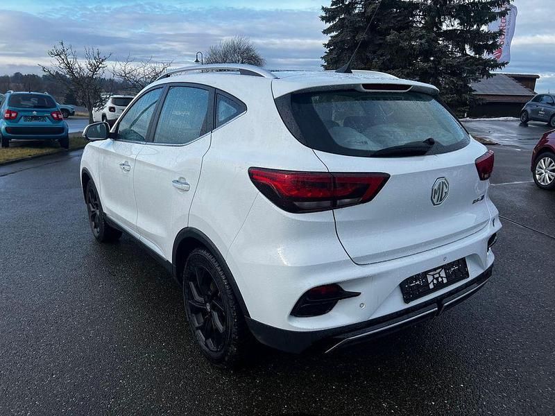Gebraucht MG ZS Luxury 114 kW (156 PS) 2023 Weiß SUV