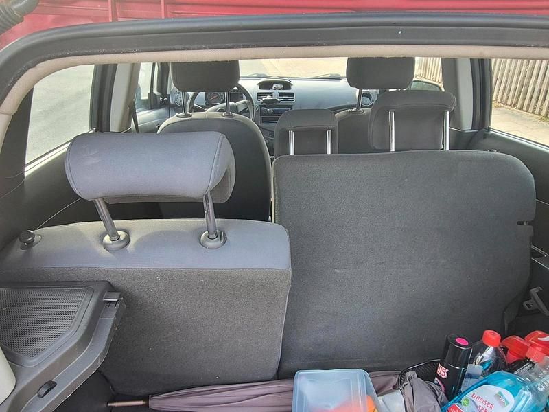 Gebraucht Chevrolet Spark 68 PS (50 kW) 2012 Rot Kleinwagen