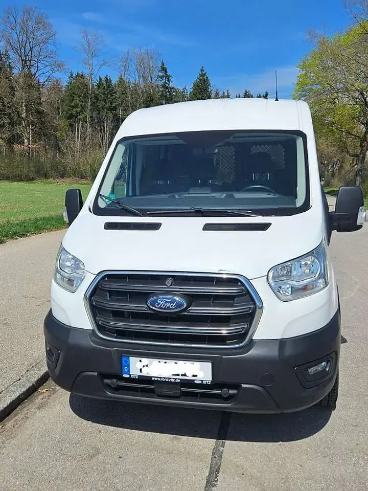 Gebraucht Ford Transit Trend 131 PS (96 kW) 2021 Weiß Kombi