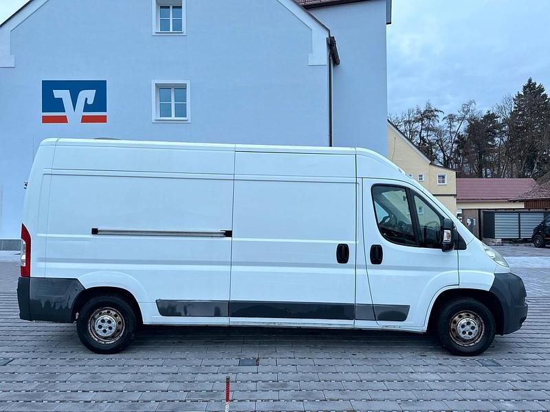 Gebraucht Peugeot Boxer 131 PS (96 kW) 2012 Weiß Van